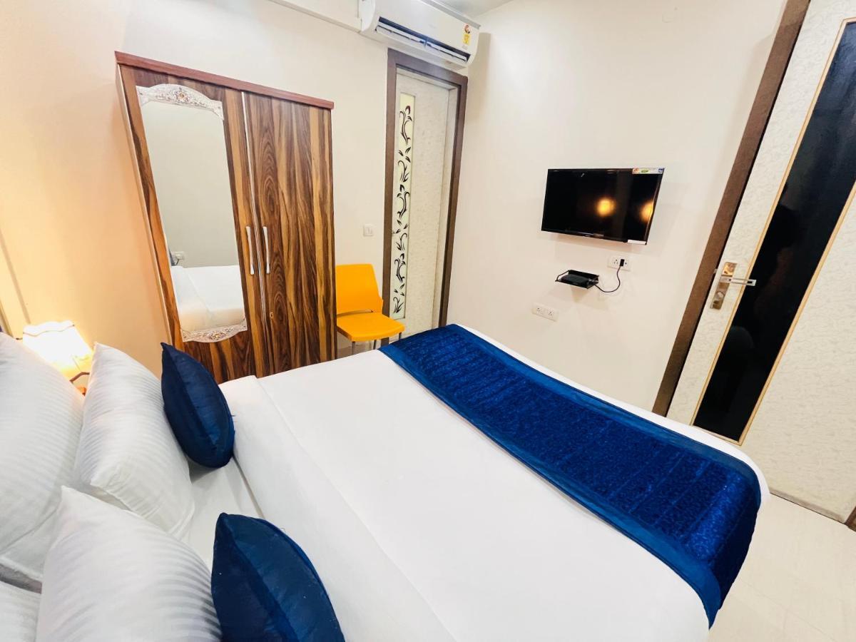 Hotel Park Pride Pitampura New Delhi, Couple Friendly Exteriér fotografie