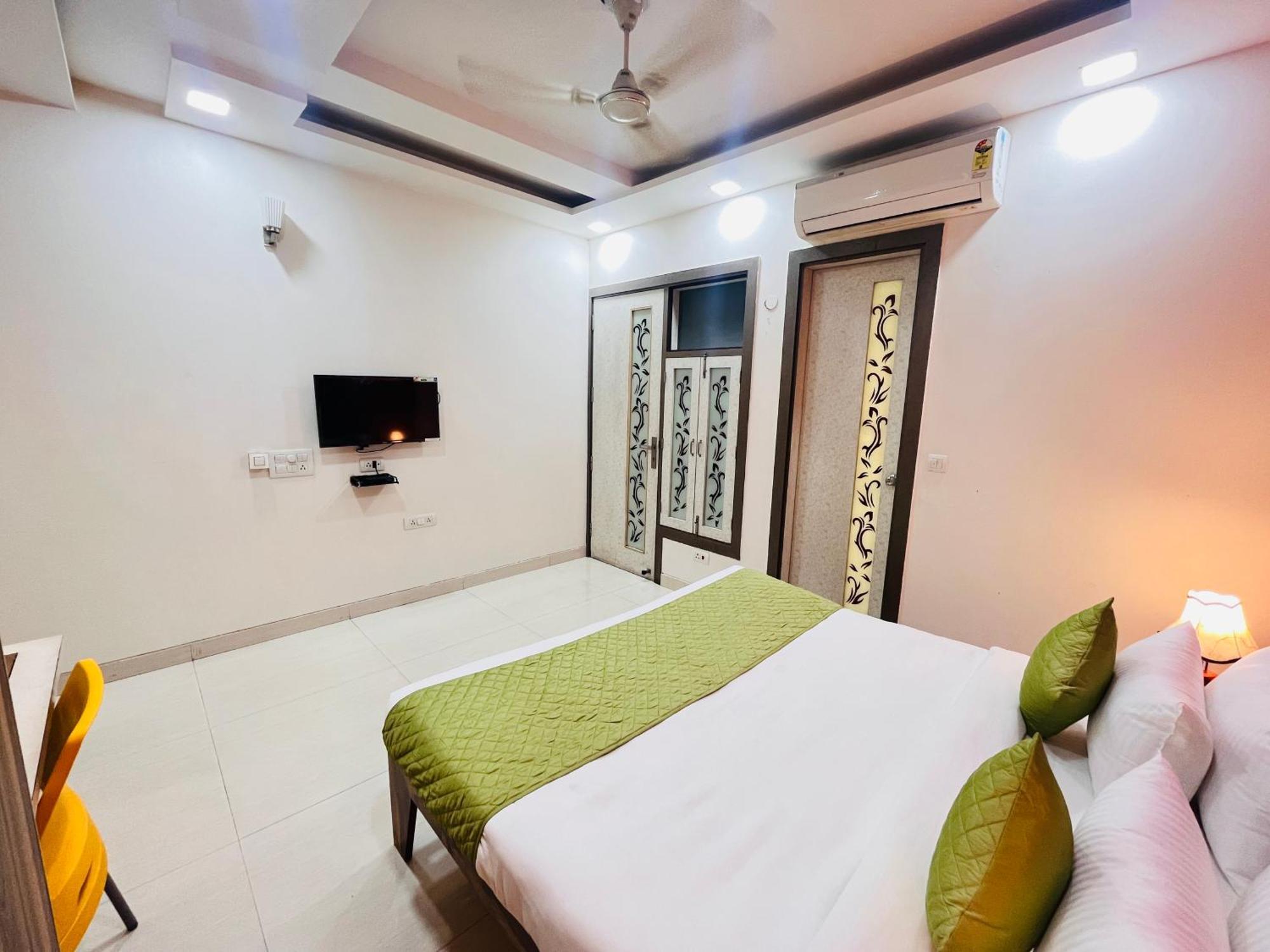 Hotel Park Pride Pitampura New Delhi, Couple Friendly Exteriér fotografie